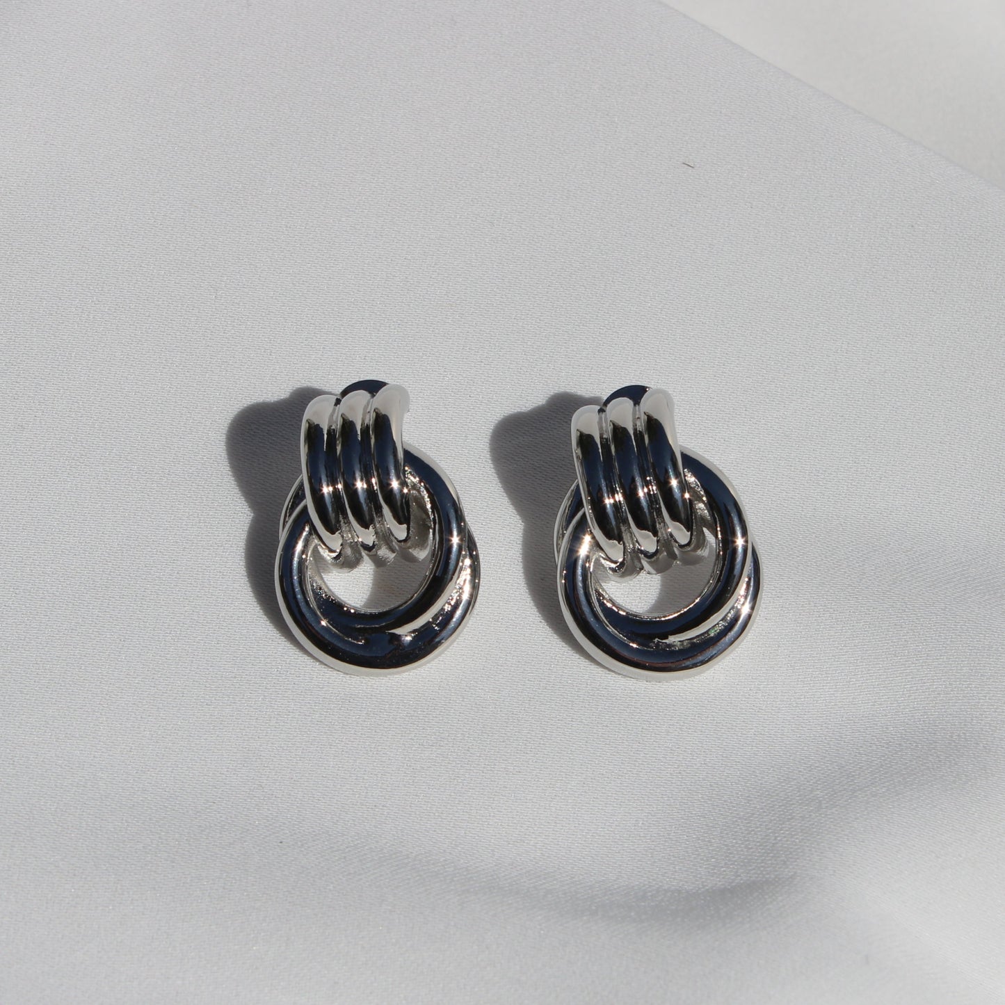 Double Knot Studs Silver