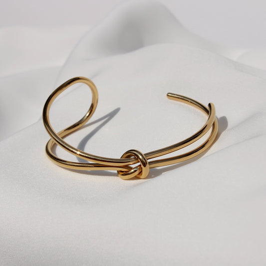 Knot Cuff