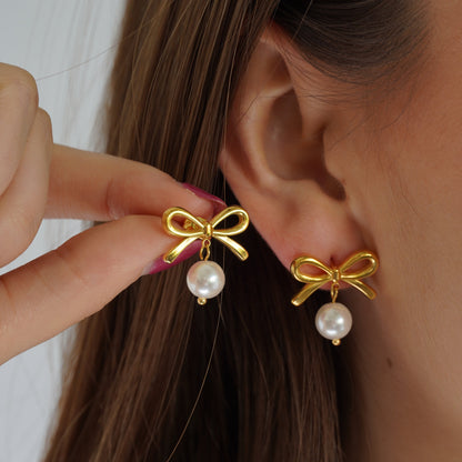 Ribbon Pearl Earrings