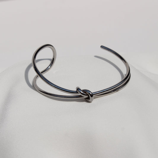 Knot Cuff Silver